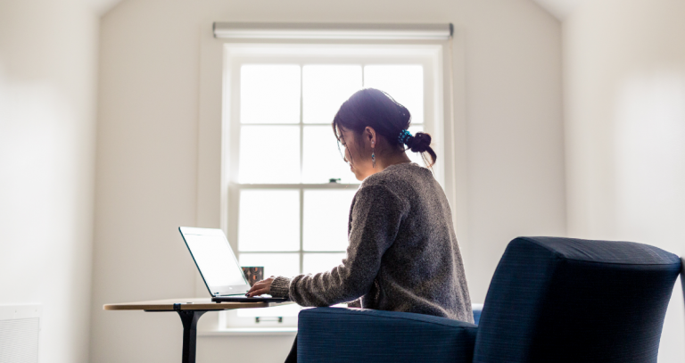 How to write a graduate-level essay guide